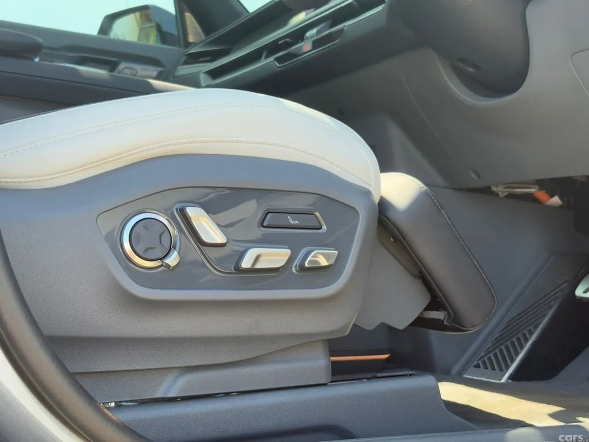 Kia EV9 SUV, Electric, 2027, White