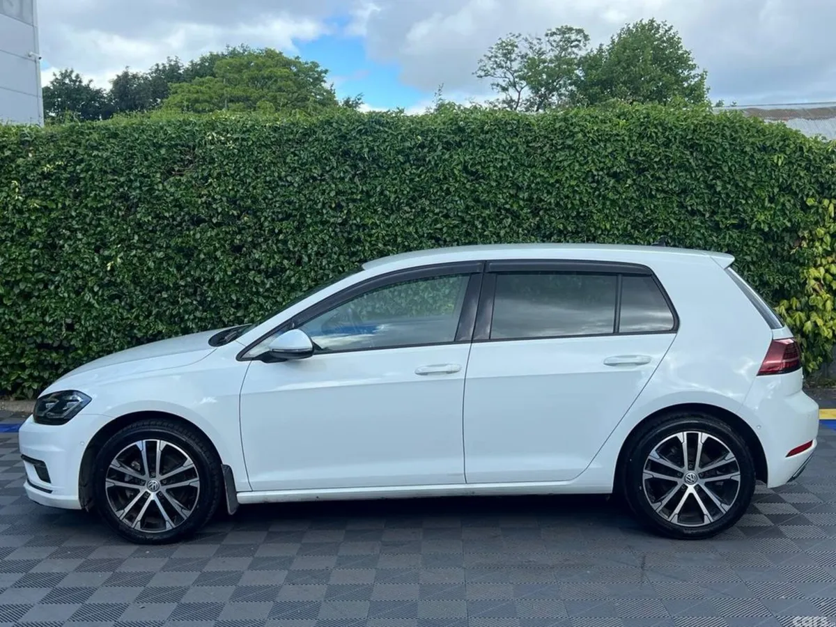Volkswagen Golf Hatchback, Petrol, 2021, White