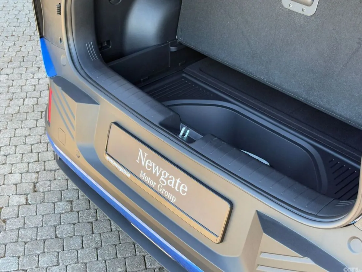 Kia EV4 Hatchback, Electric, 2027, Blue