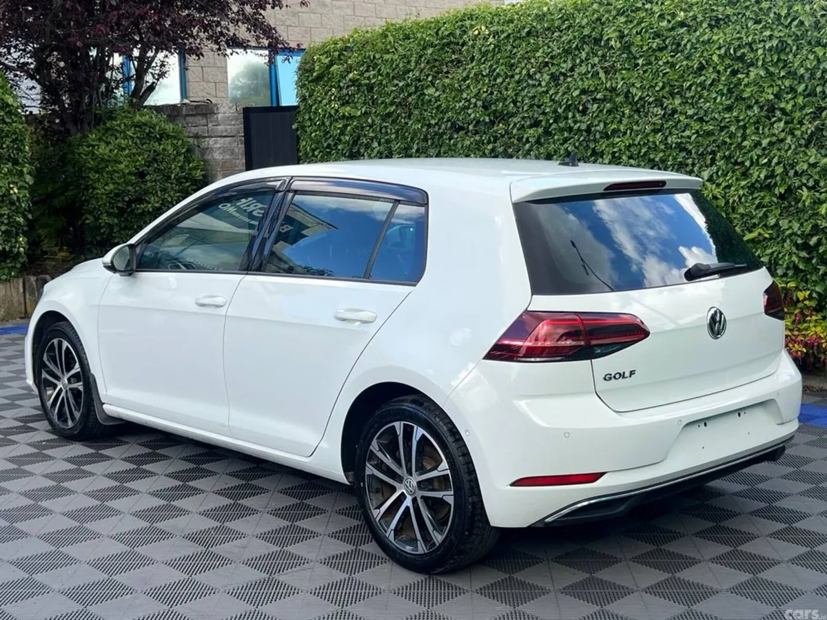 Volkswagen Golf Hatchback, Petrol, 2021, White