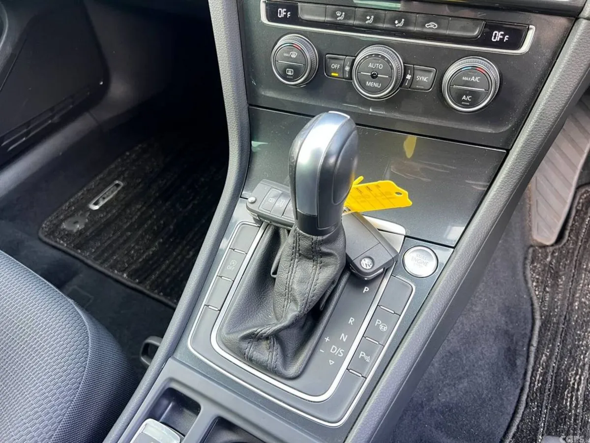 Volkswagen Golf Hatchback, Petrol, 2021, White