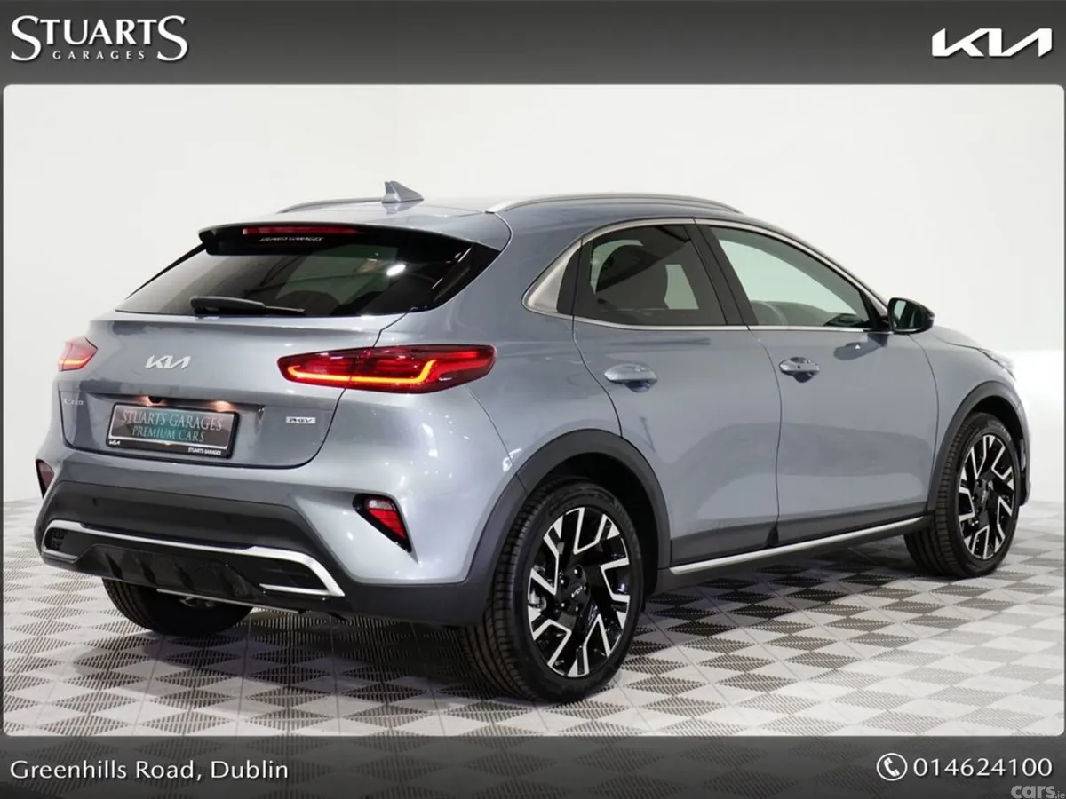 Kia XCeed Hatchback, Petrol Plug-in Hybrid, 2023, Grey