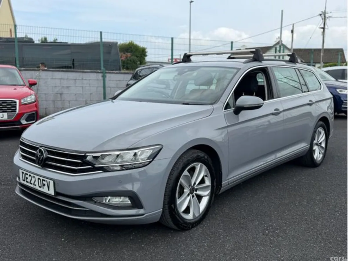 Volkswagen Passat Estate, Diesel, 2022, Grey