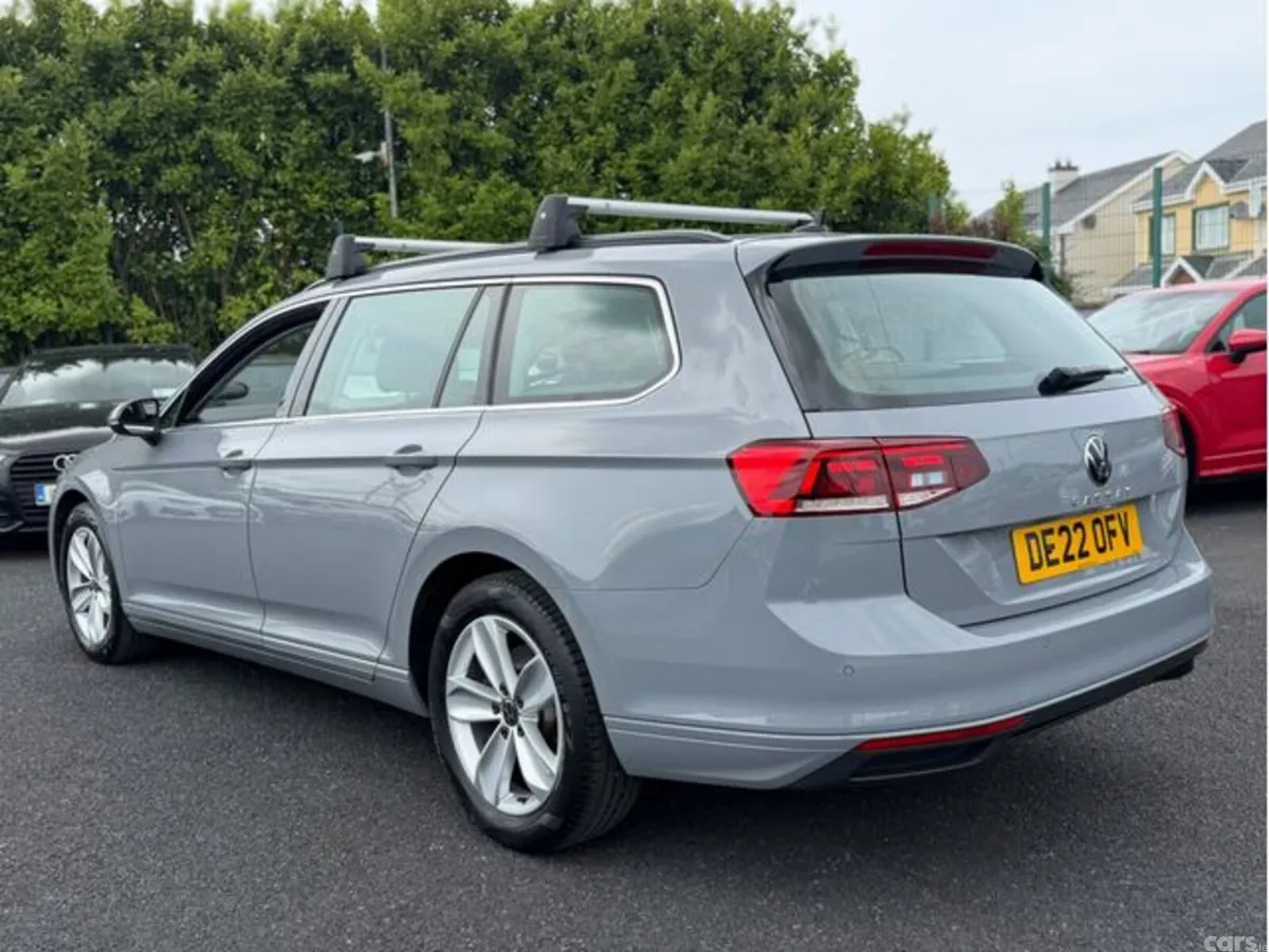 Volkswagen Passat Estate, Diesel, 2022, Grey