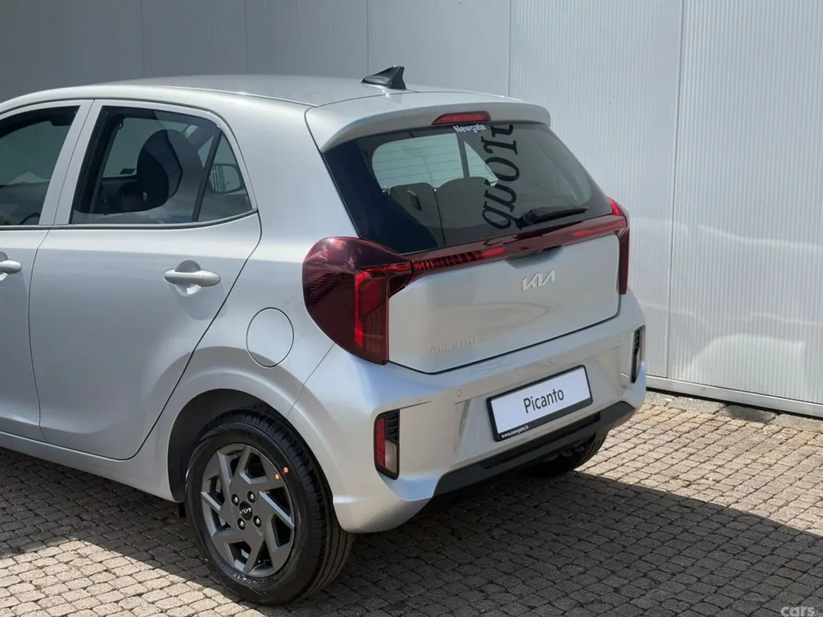 Kia Picanto Hatchback, Petrol, 2026, Silver