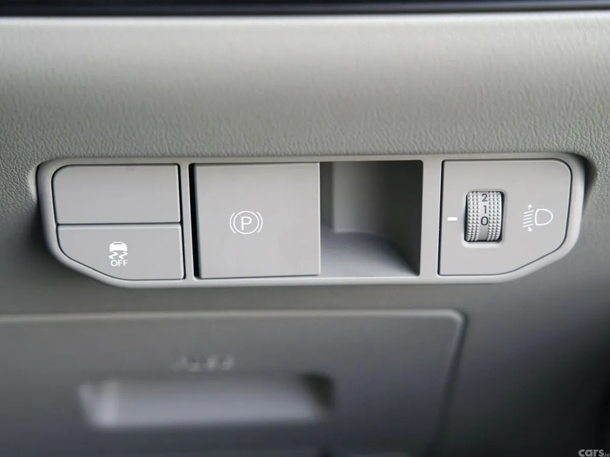 Kia PV5 Van, Electric, 2026, Black