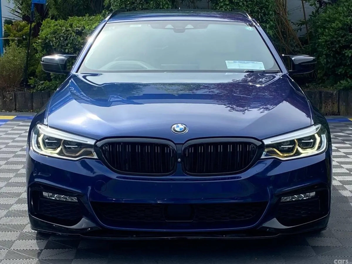 BMW 5-Series Estate, Diesel, 2017, Blue