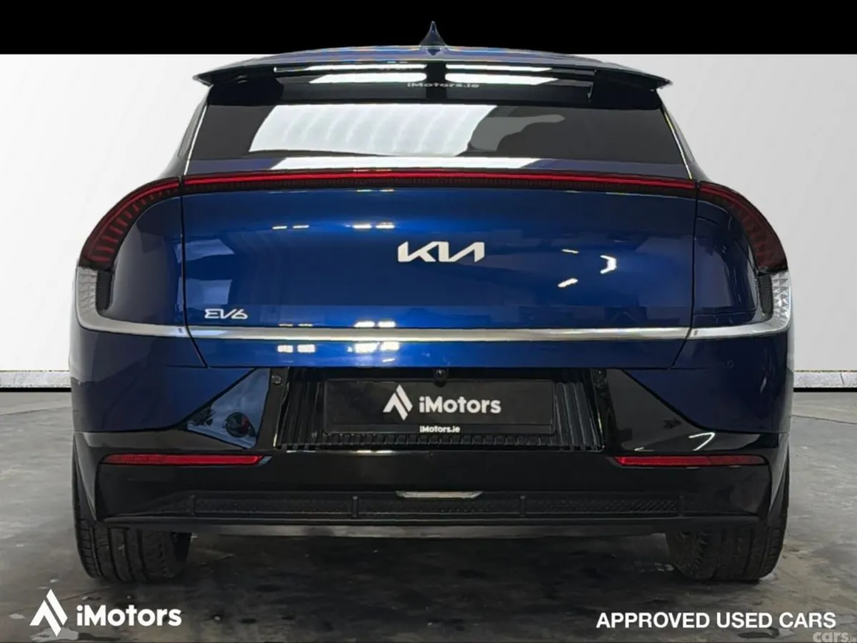 Kia EV6 SUV, Electric, 2023, Blue