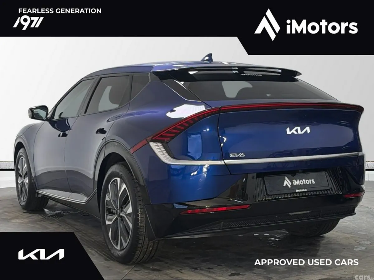 Kia EV6 SUV, Electric, 2023, Blue