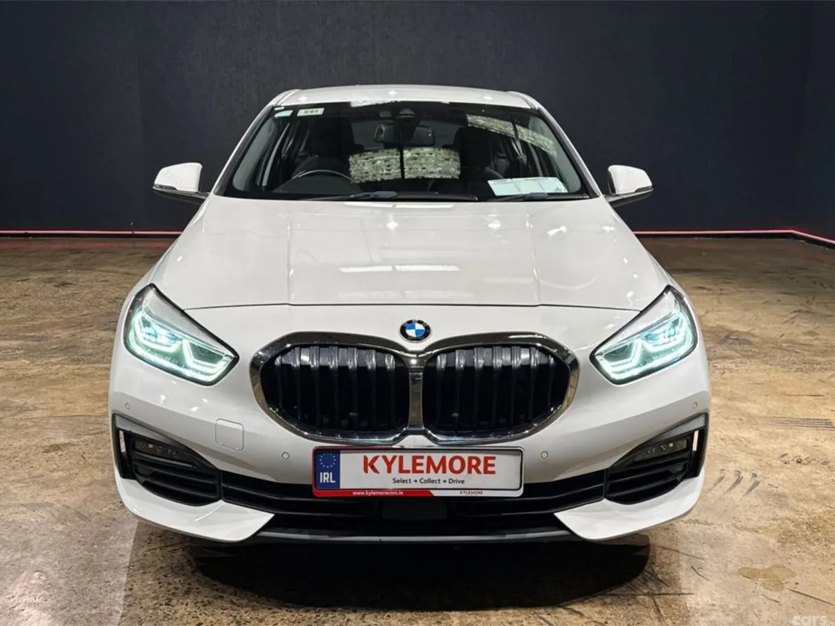BMW 1-Series Hatchback, Petrol, 2019, White