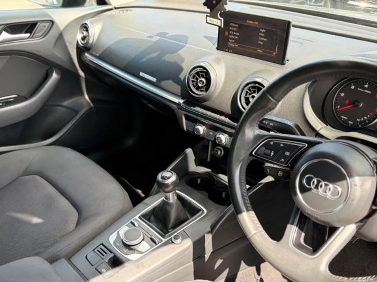 Audi A3 Hatchback, Diesel, 2017, Grey