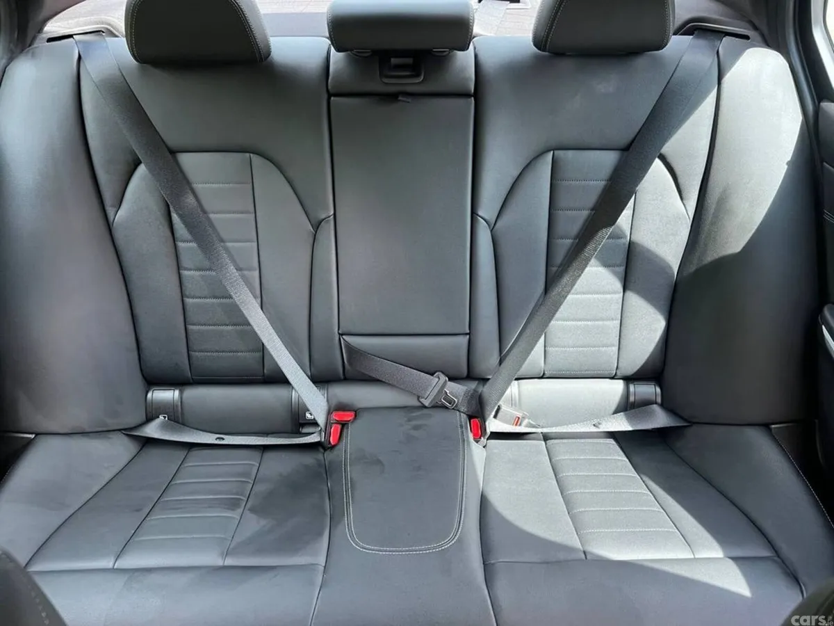 BMW 3-Series Saloon, Diesel, 2021, Black