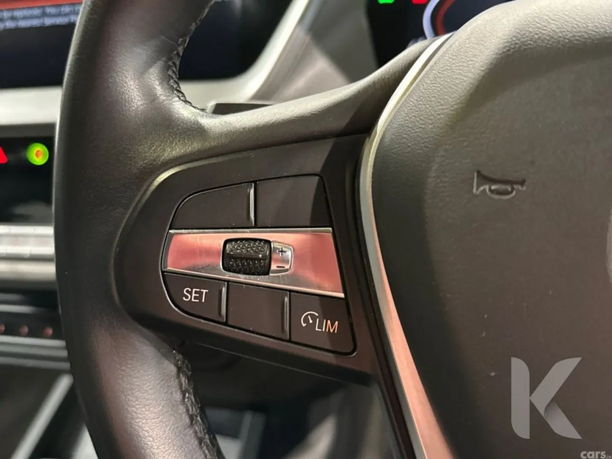 BMW 1-Series Hatchback, Petrol, 2019, White