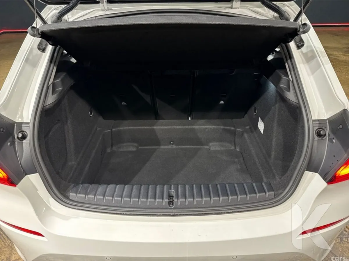 BMW 1-Series Hatchback, Petrol, 2019, White