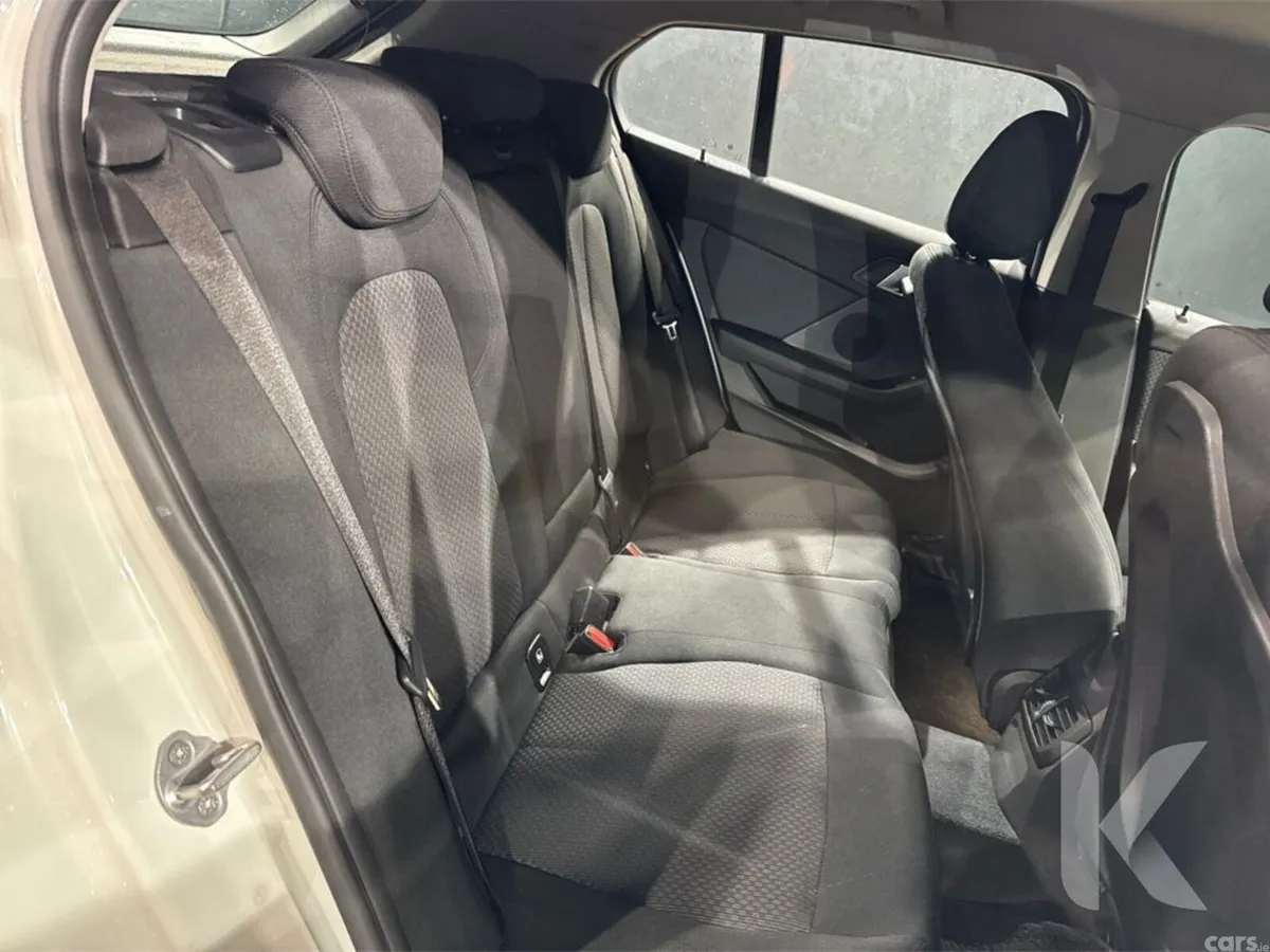 BMW 1-Series Hatchback, Petrol, 2019, White