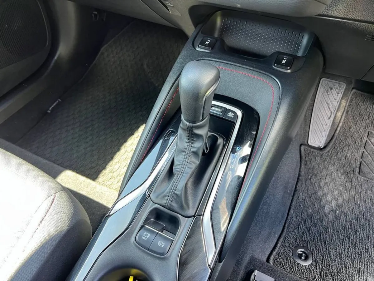 Toyota Corolla Hatchback, Petrol Hybrid, 2025, Black
