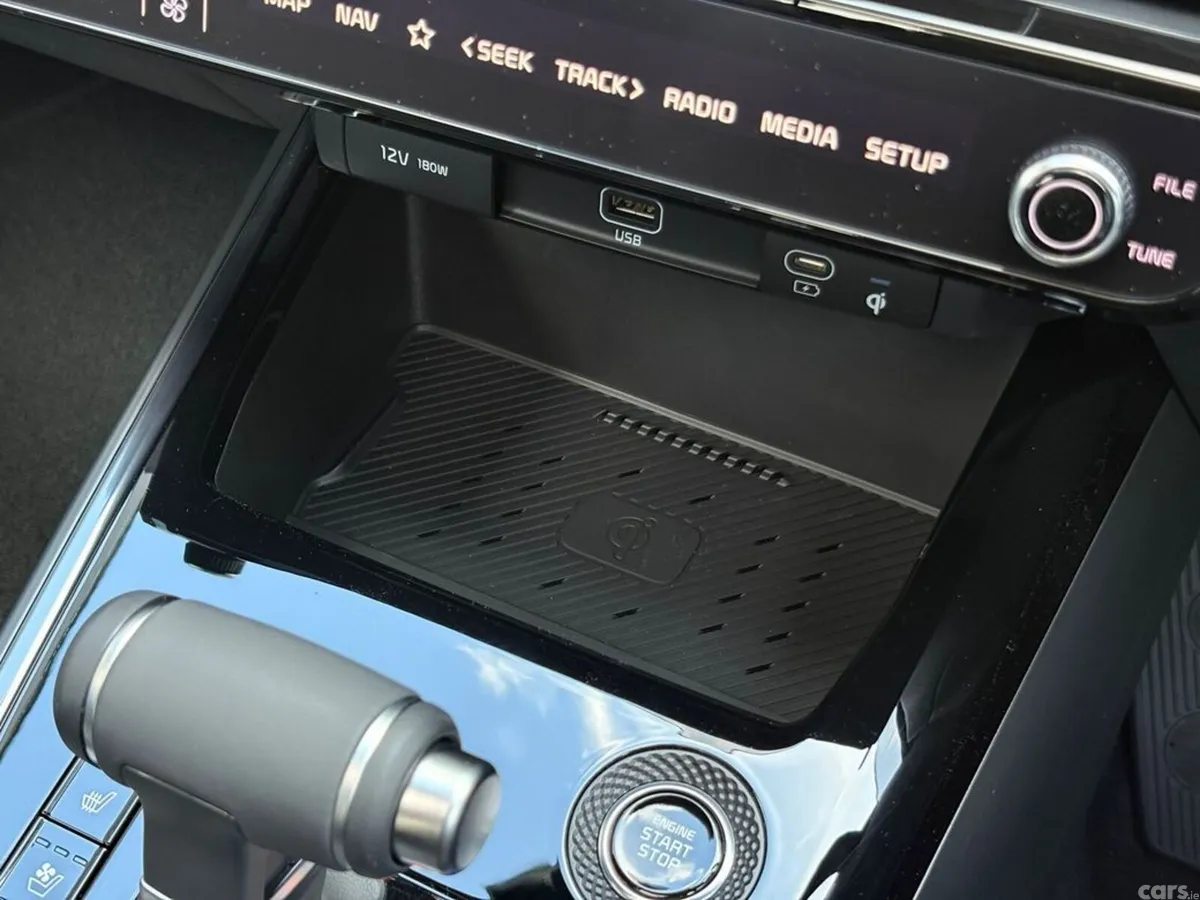 Kia Niro Hatchback, Petrol Plug-in Hybrid, 2027, Green