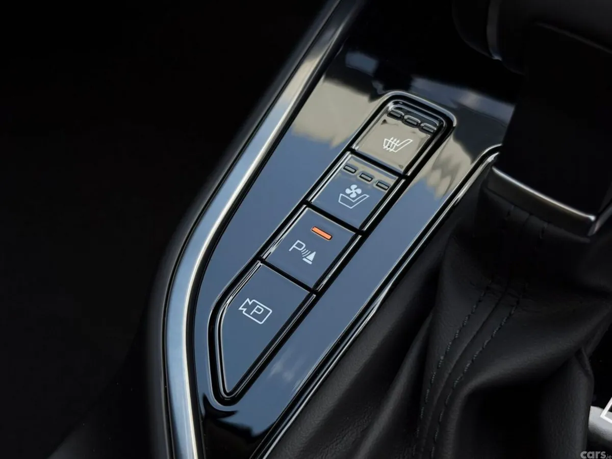 Kia Niro Hatchback, Petrol Plug-in Hybrid, 2027, Green