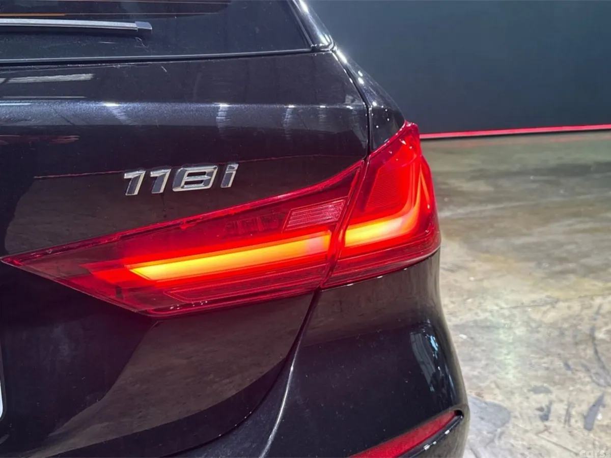 BMW 1-Series Hatchback, Petrol, 2019, Black