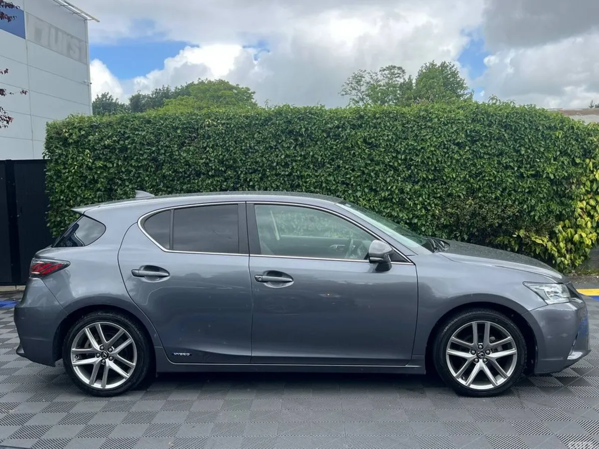 Lexus CT Hatchback, Petrol Hybrid, 2017, Grey