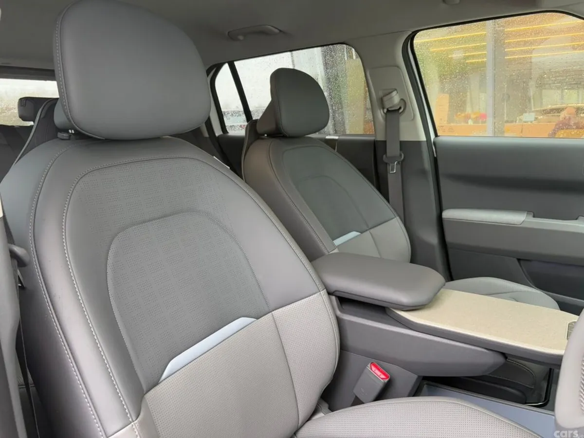 Kia EV3 Hatchback, Electric, 2027, 
