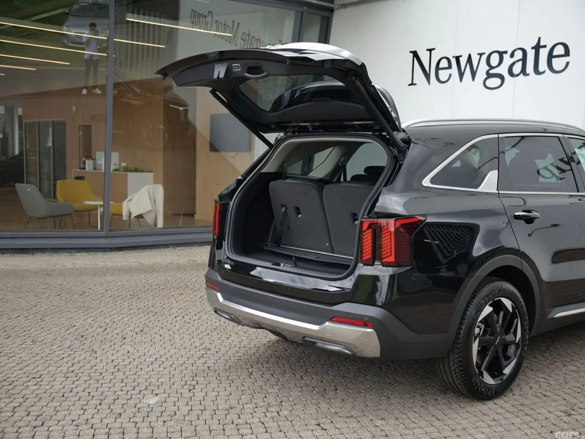 Kia Sorento SUV, Diesel, 2027, Black