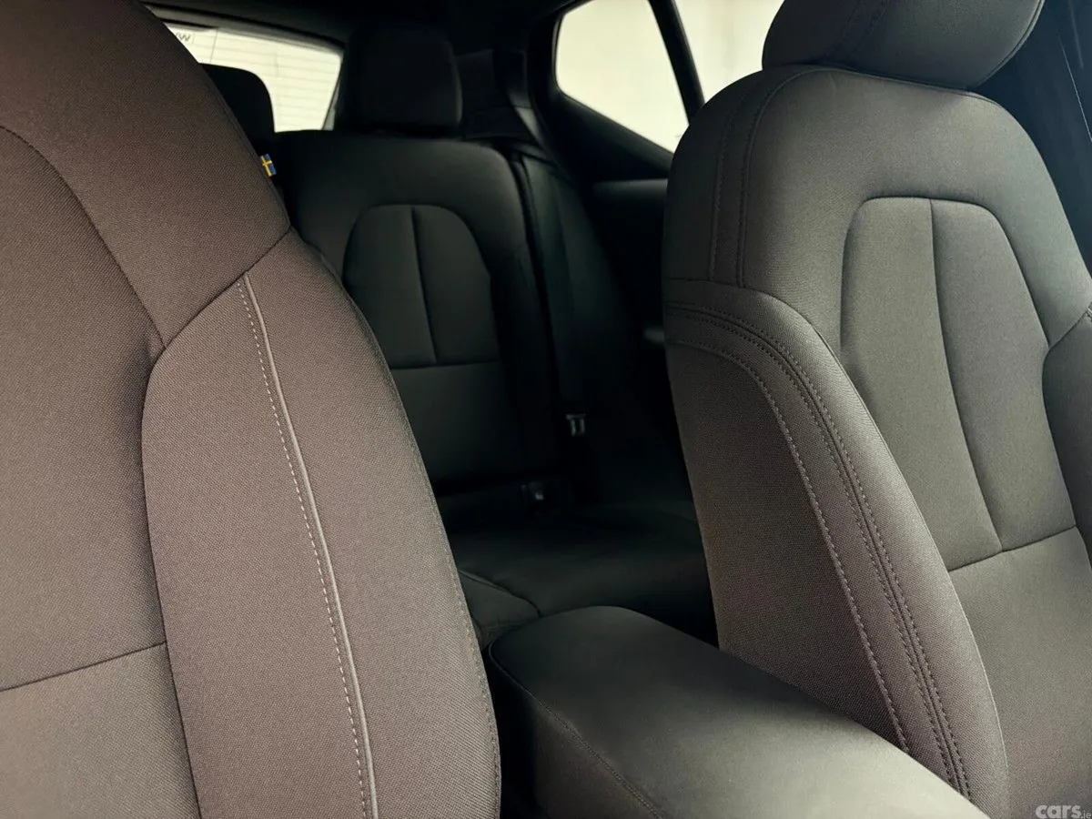 Volvo XC40 Estate, Electric, 2023, Blue