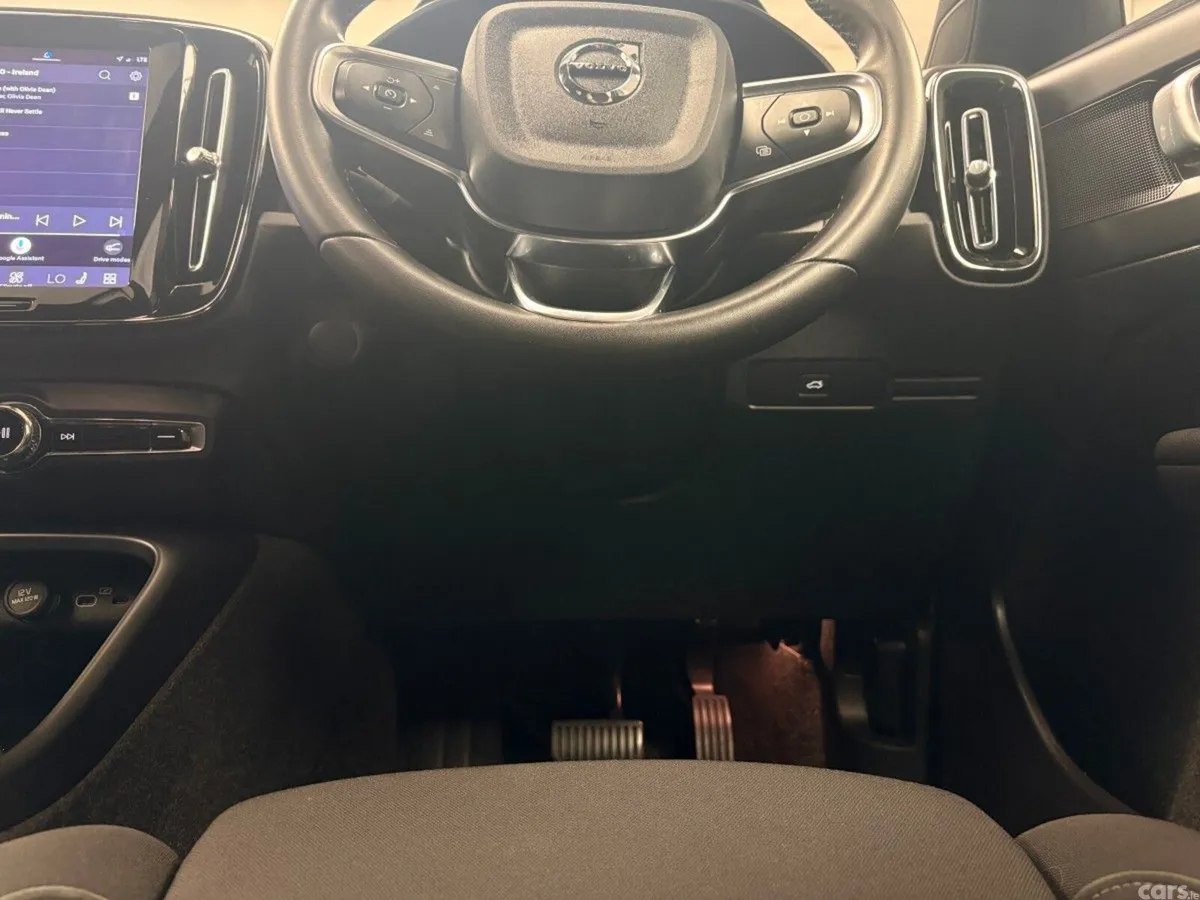 Volvo XC40 Estate, Electric, 2023, Blue