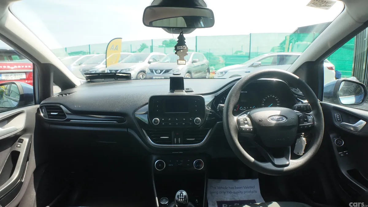 Ford Fiesta Hatchback, Petrol, 2019, Blue
