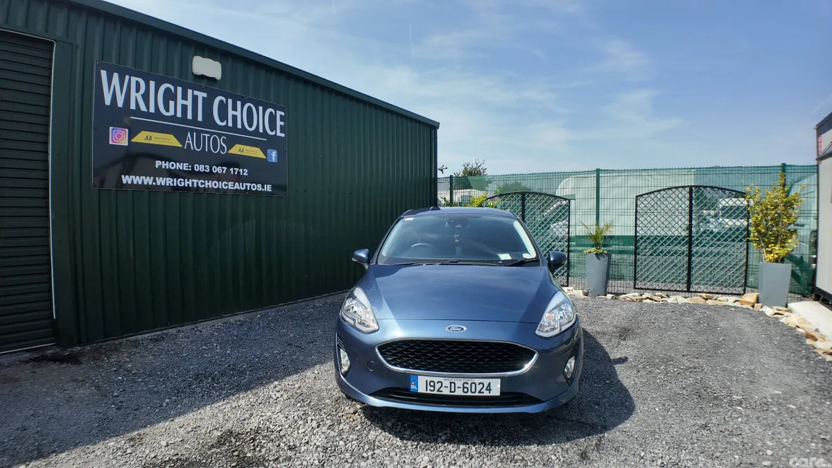 Ford Fiesta Hatchback, Petrol, 2019, Blue