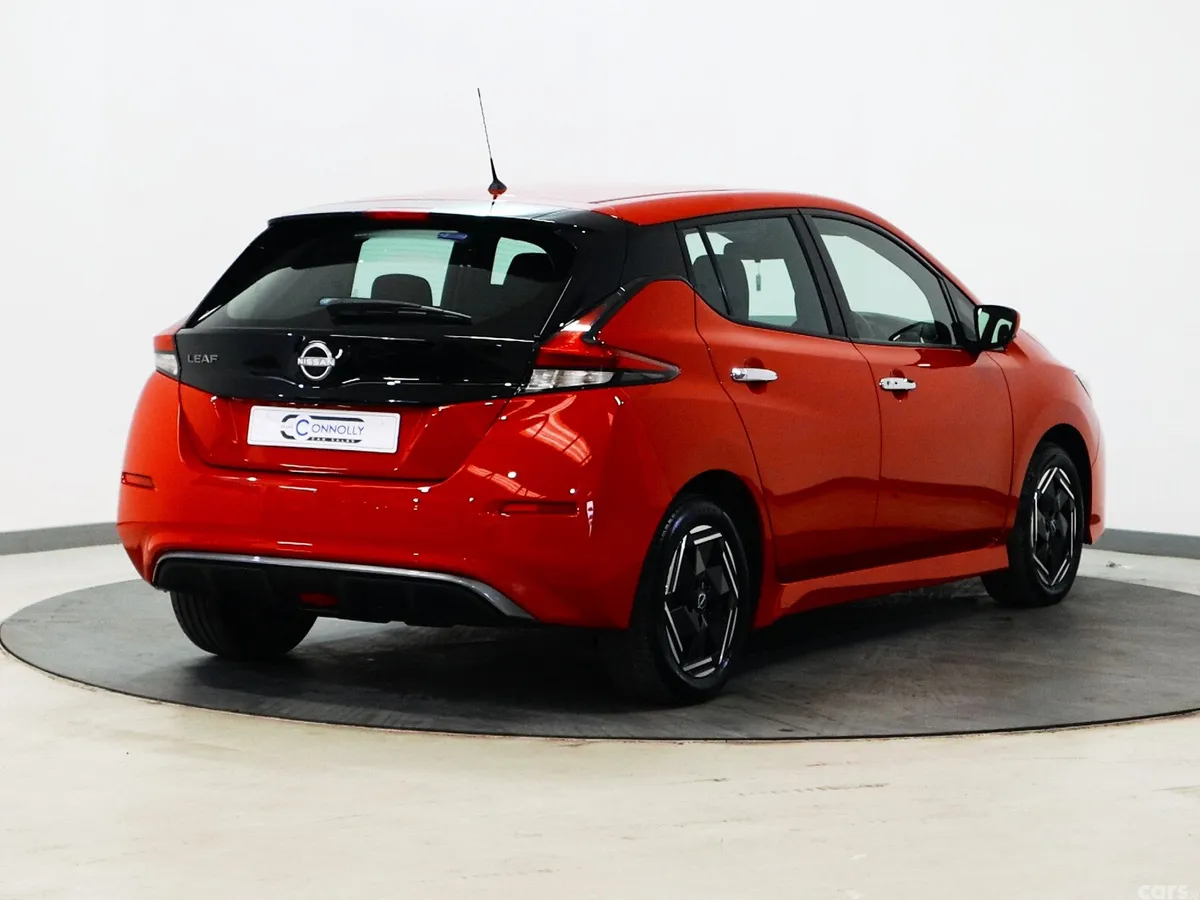 Nissan Leaf Hatchback, Electric, 2022, Red