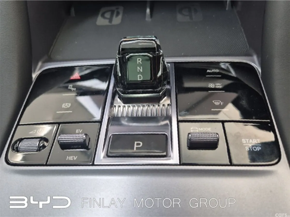BYD SEAL U SUV, Petrol Plug-in Hybrid, 2027, Grey