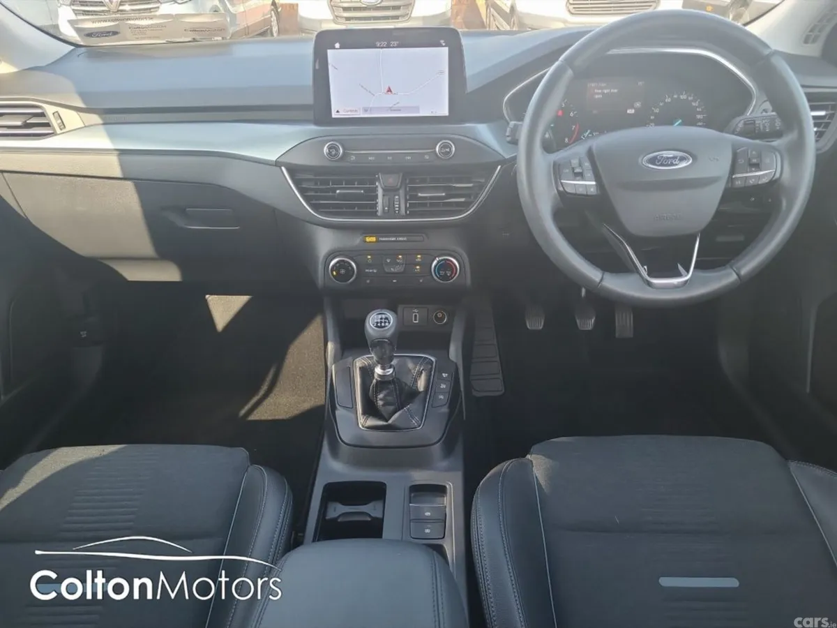 Ford Focus Hatchback, Petrol, 2020, White