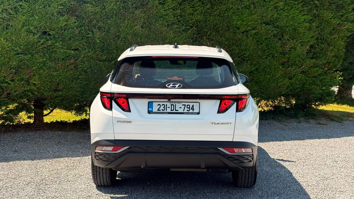 Hyundai Tucson SUV, Diesel, 2023, White