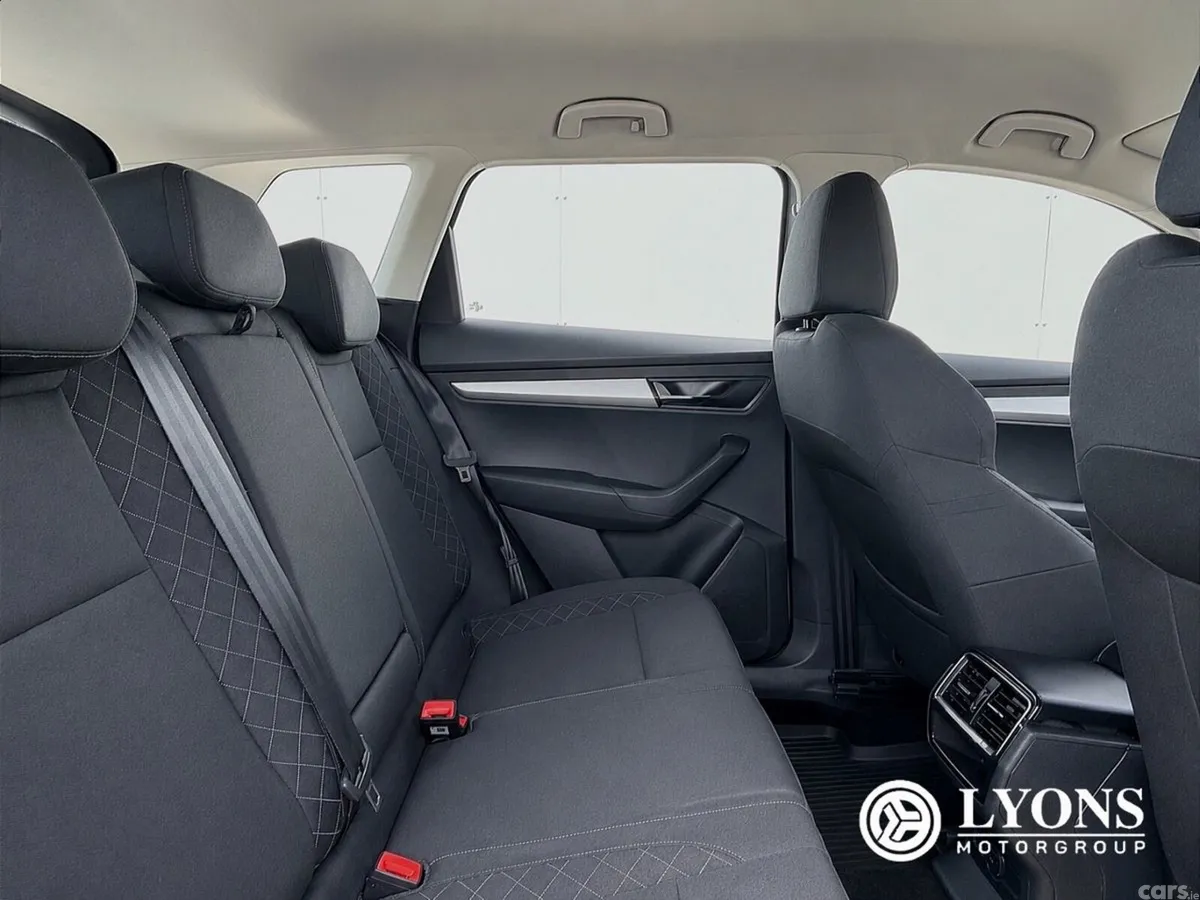 Skoda Karoq Estate, Diesel, 2020, Grey