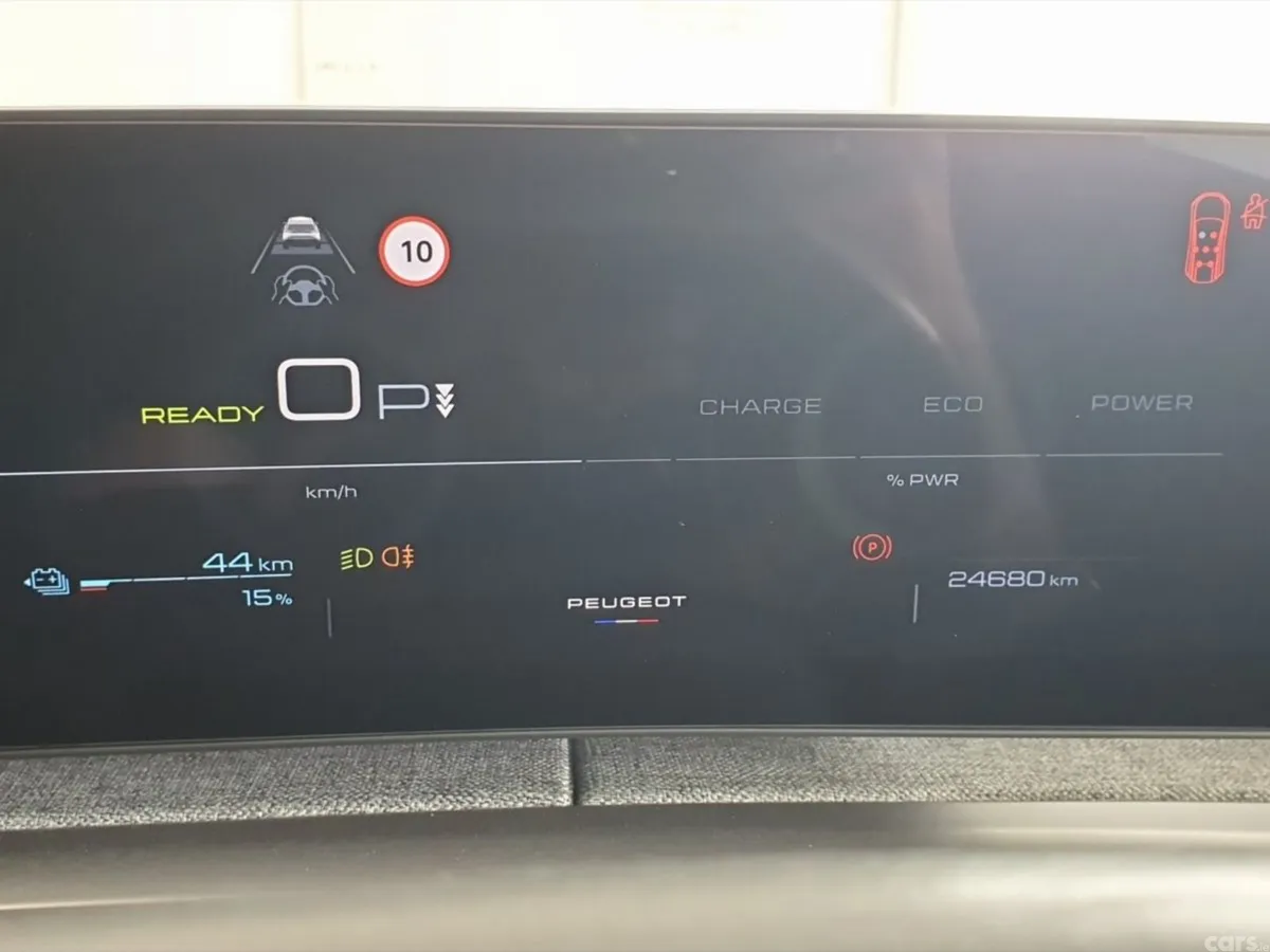 Peugeot 5008 SUV, Electric, 2024, Blue
