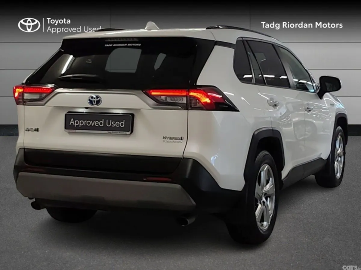 Toyota RAV4 SUV, Petrol Hybrid, 2019, White