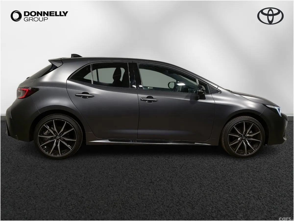 Toyota Corolla Hatchback, 2026, Grey