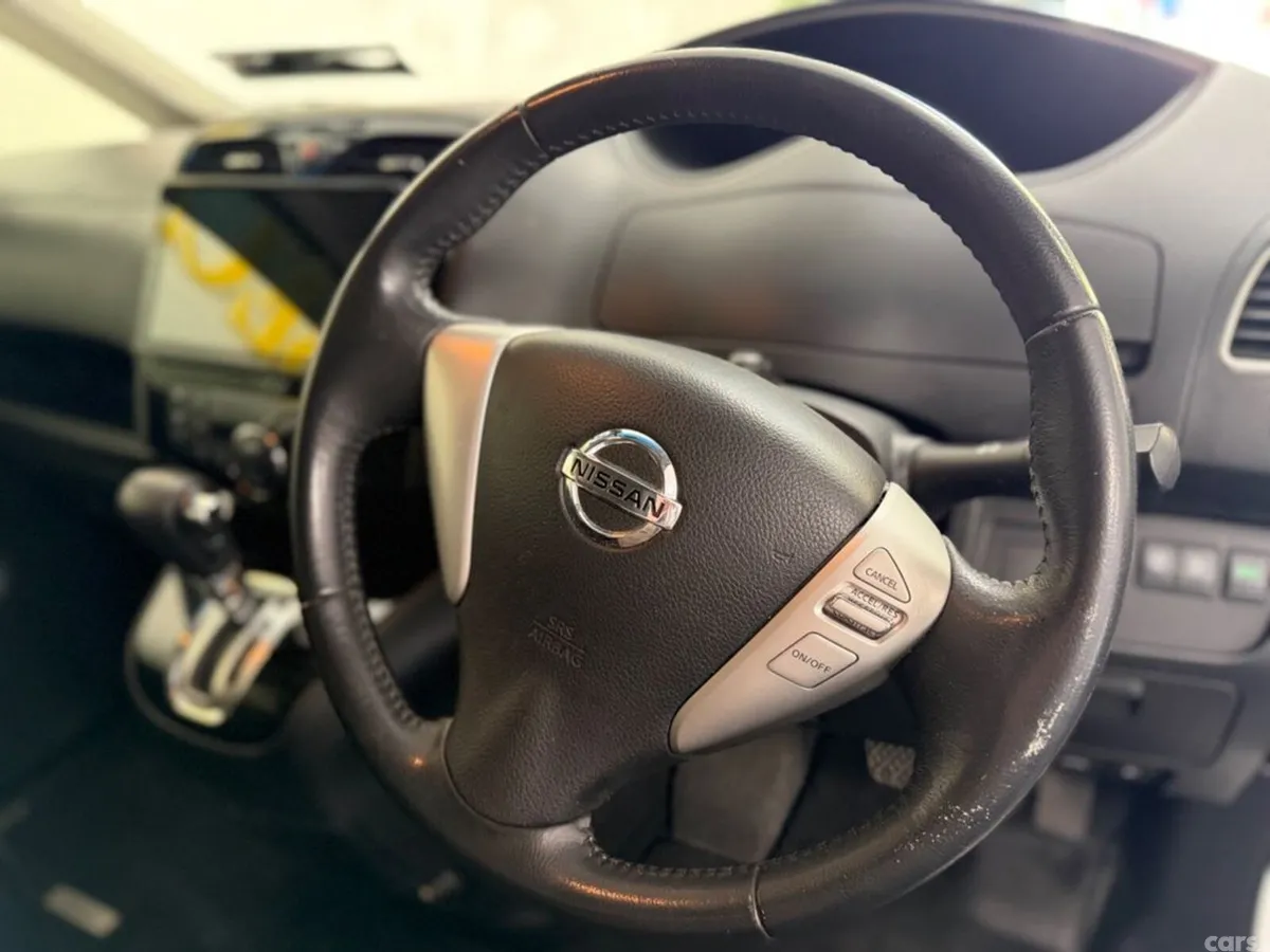 Nissan Serena MPV, Petrol Hybrid, 2015, White
