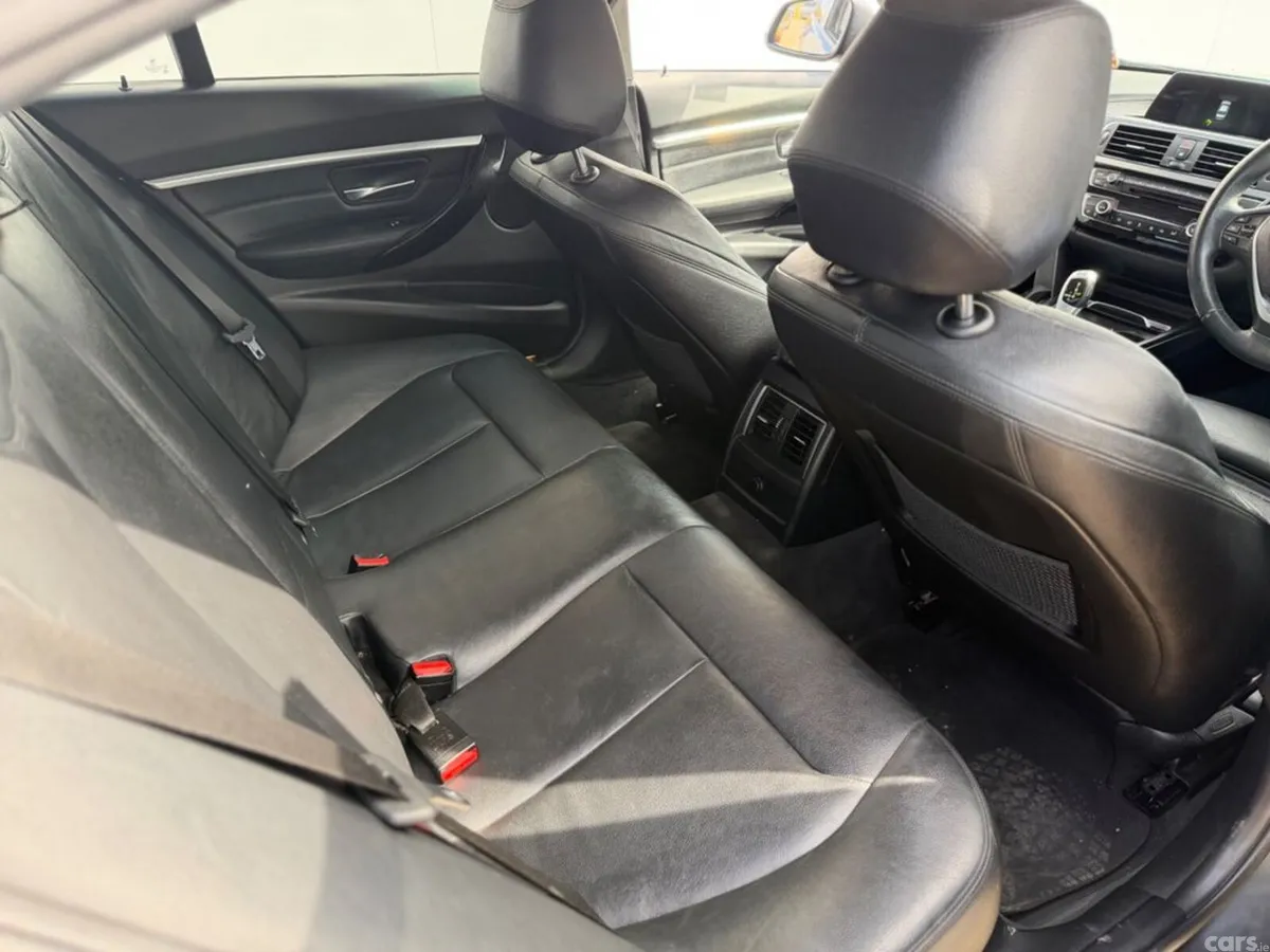 BMW 3-Series Saloon, Petrol Plug-in Hybrid, 2017, Grey