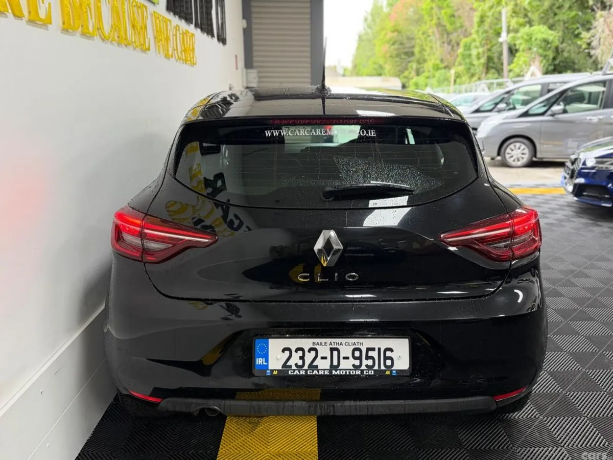 Renault Clio Hatchback, Petrol, 2023, Black