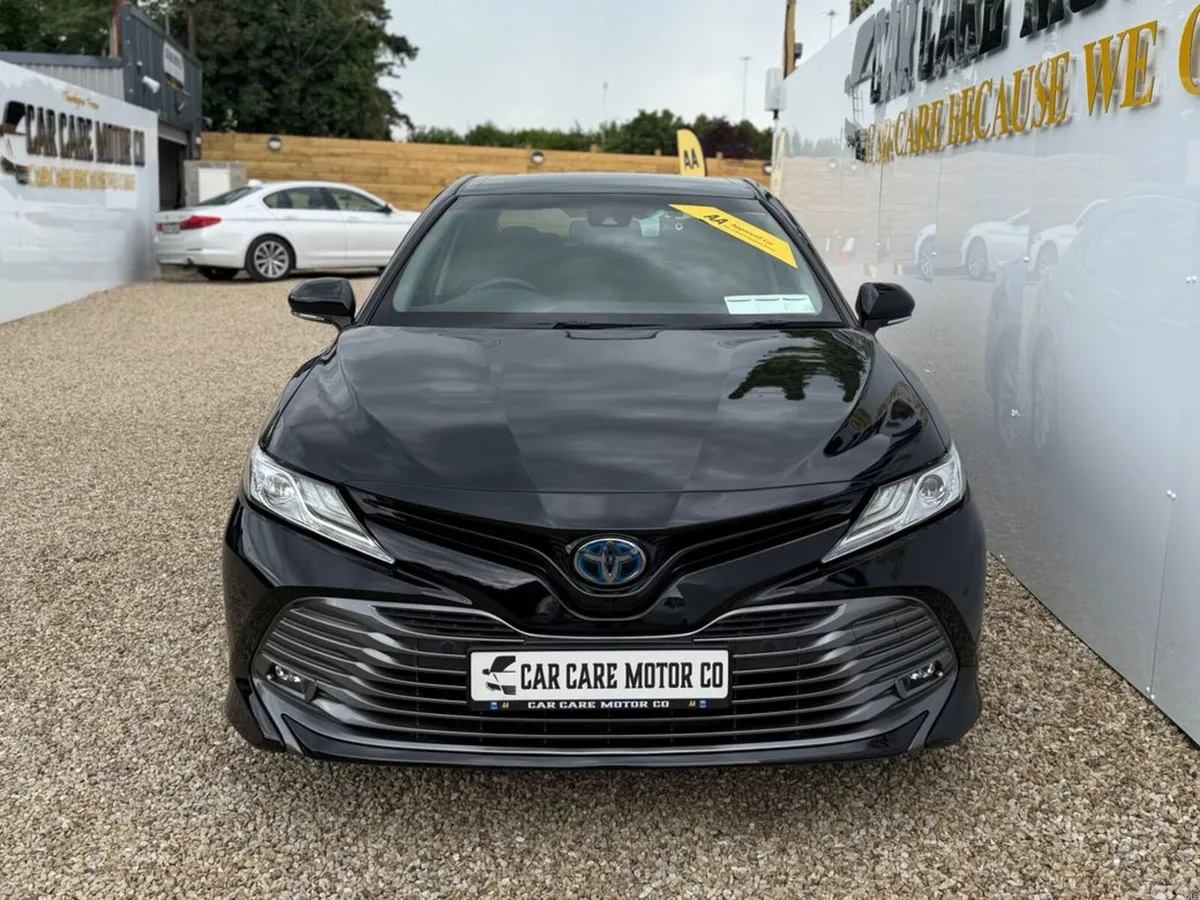 Toyota Camry Saloon, Petrol Hybrid, 2021, Black