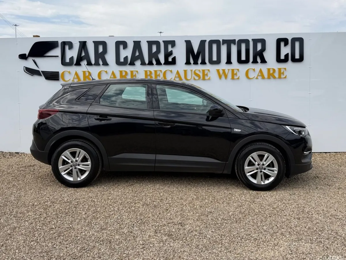 Opel Grandland X MPV, Diesel, 2021, Black