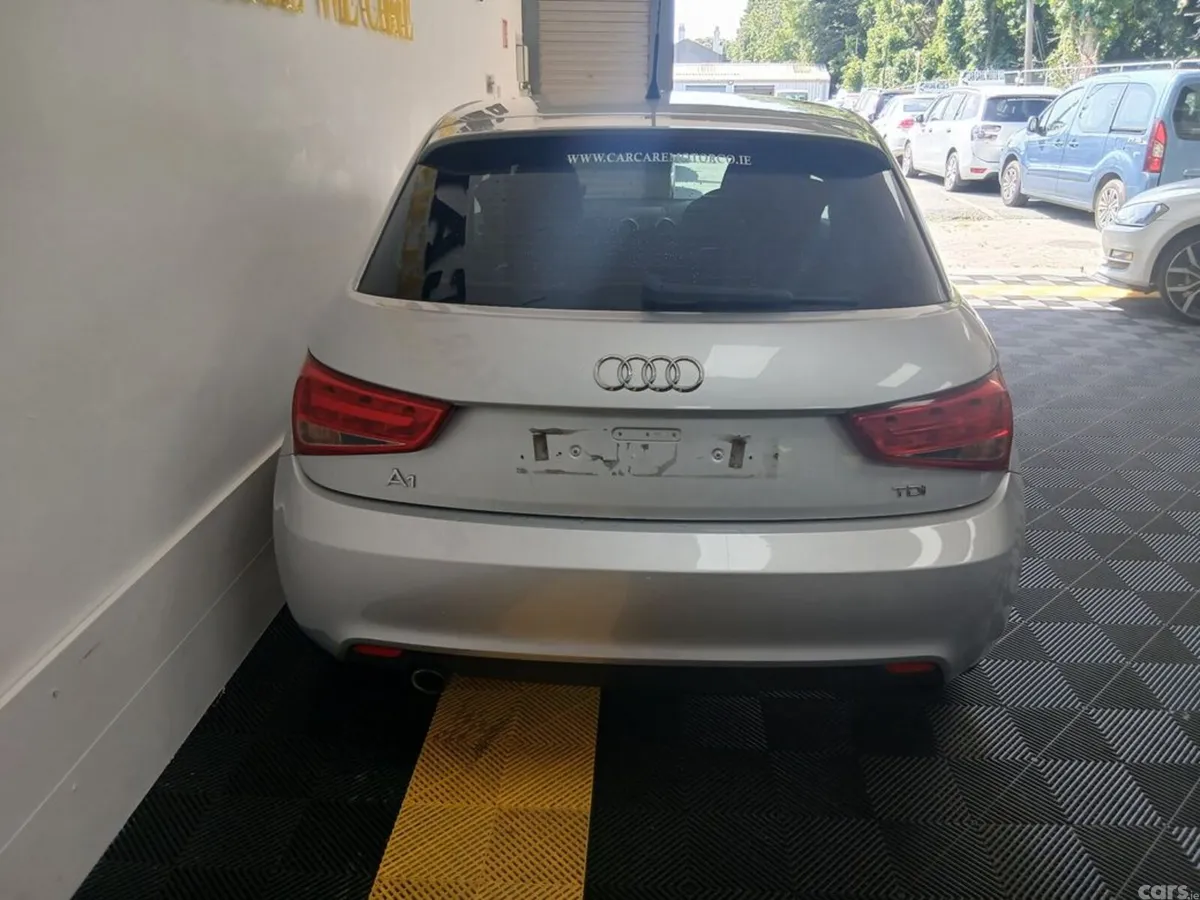 Audi A1 Hatchback, Diesel, 2013, Silver
