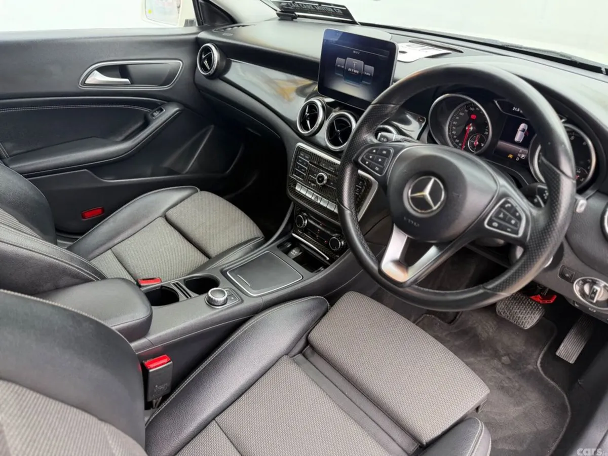 Mercedes-Benz CLA Estate, Petrol, 2016, White