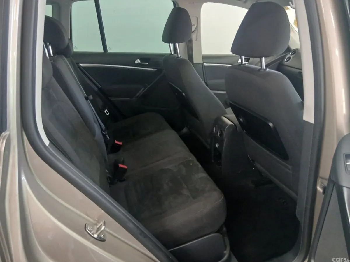 Volkswagen Tiguan Estate, Diesel, 2013, Brown