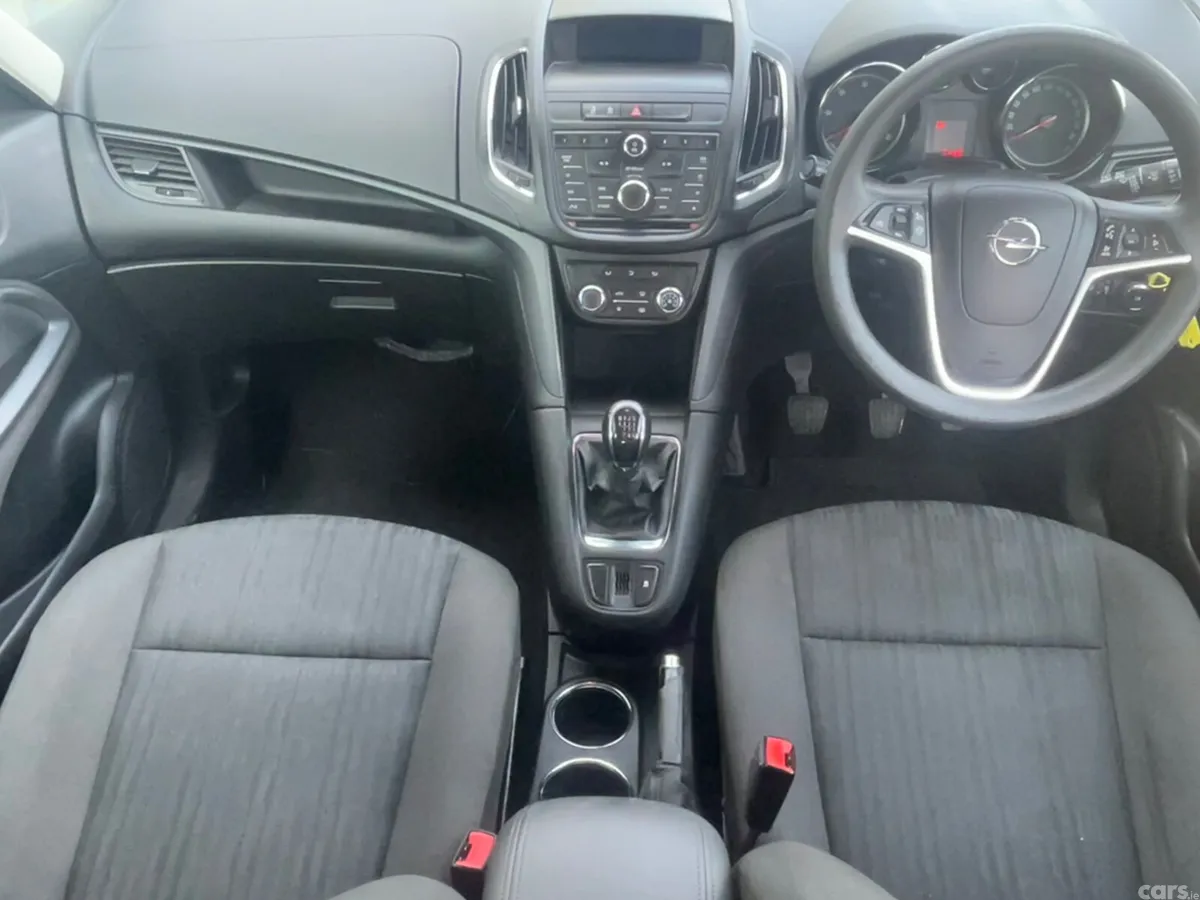 Opel Zafira MPV, Diesel, 2015, Silver