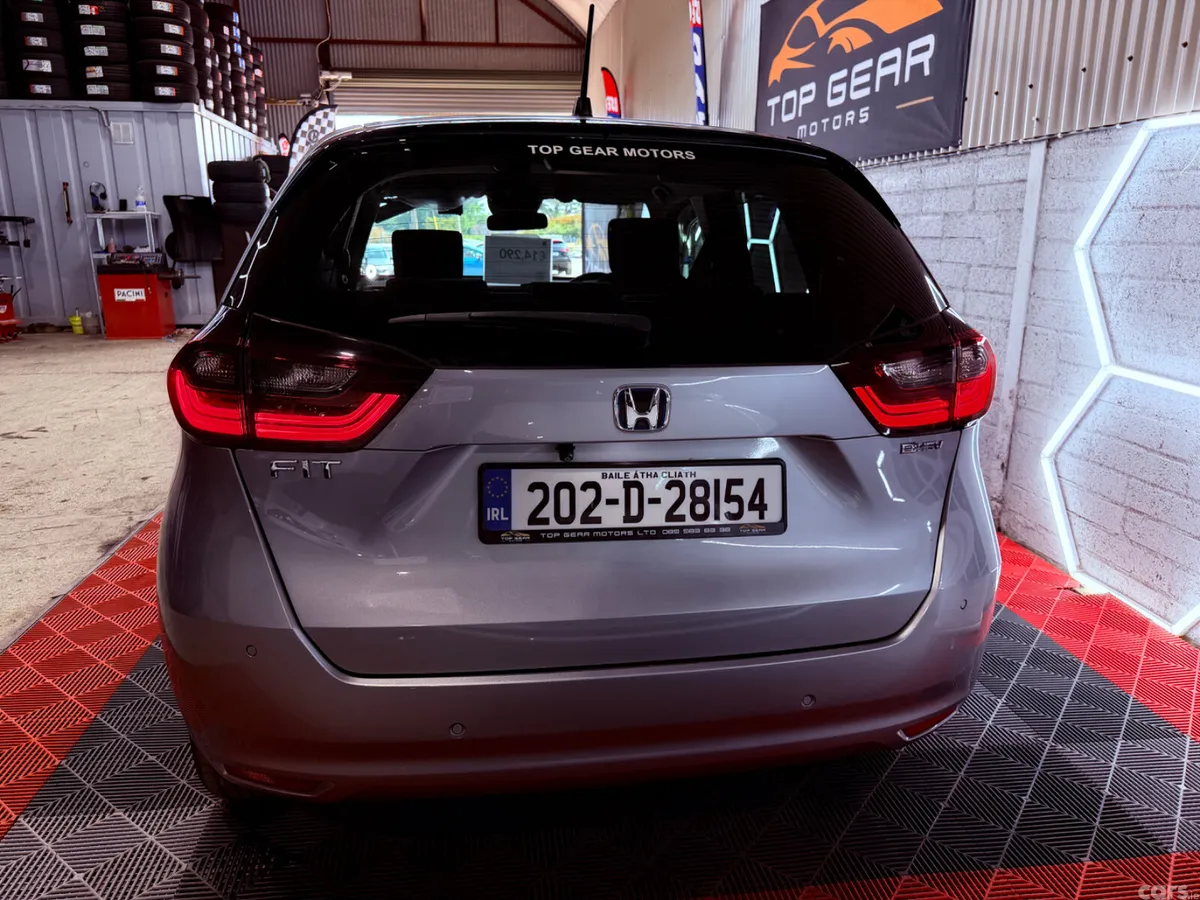 Honda Fit Hatchback, Petrol Hybrid, 2020, Silver