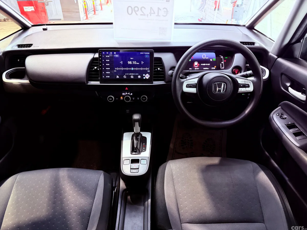 Honda Fit Hatchback, Petrol Hybrid, 2020, Silver
