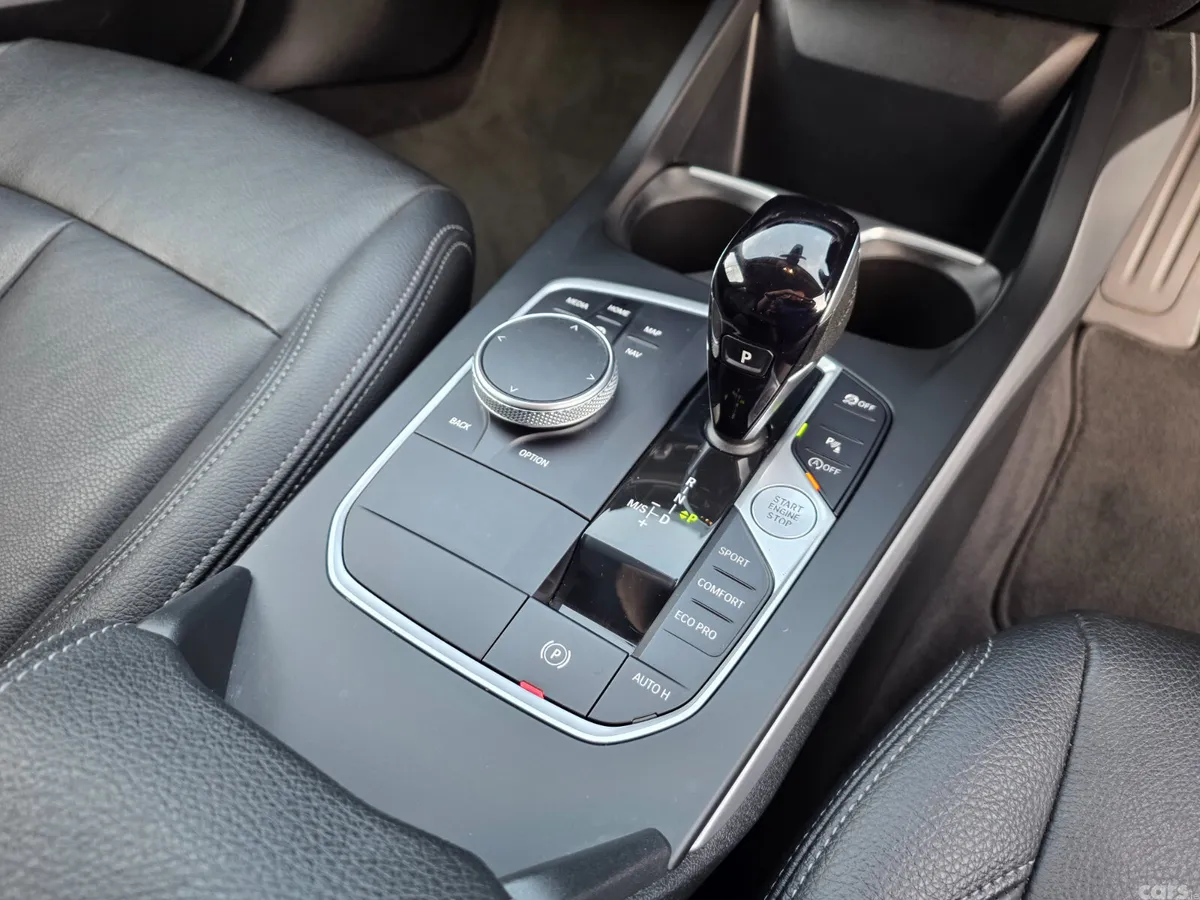 BMW 1-Series Hatchback, Diesel, 2022, Blue